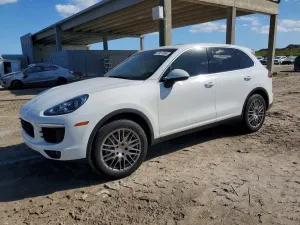 Porsche Cayenne S 3.6L 6 2016