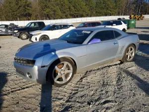 Chevrolet Camaro LS 3.6L 6 2011