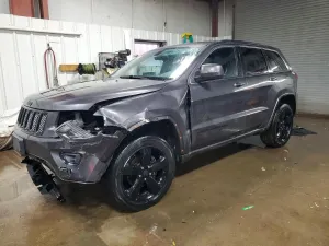 Jeep Grand Cherokee LAREDO 3.6L 6 2015