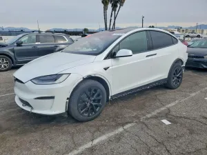 Tesla Model X 2023