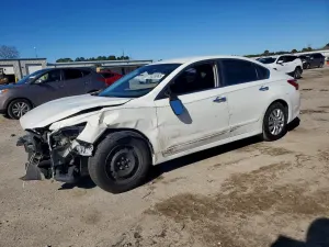 Nissan Altima 2.5 2.5L 4 2017