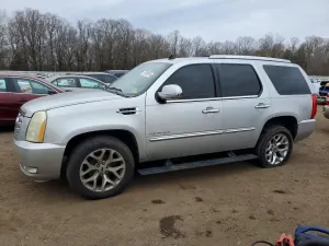 Cadillac Escalade PREMIUM 6.2L 8 2011