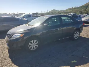 Toyota Corolla BASE 1.8L 4 2011