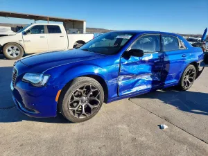 Chrysler 300 TOURING 3.6L 6 2020