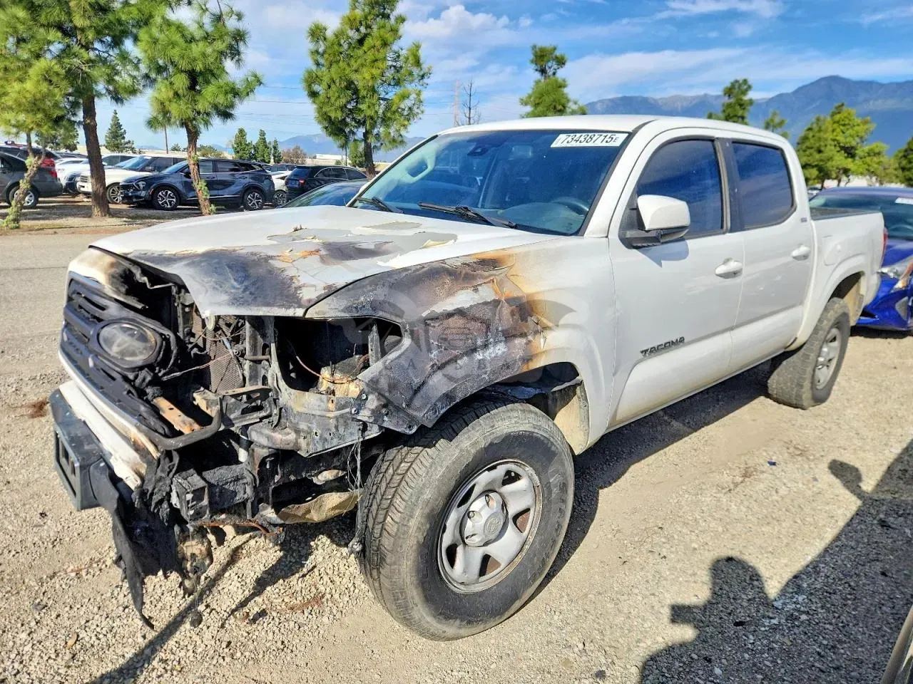 Toyota Tacoma 2.7L 4 2018