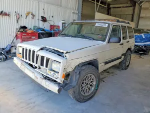 Jeep Cherokee SPORT 4.0L 6 2001