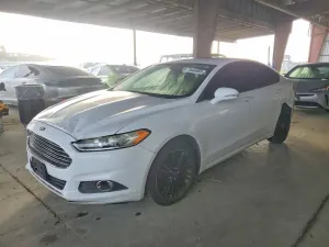 Ford Fusion SE 2.0L 4 2013