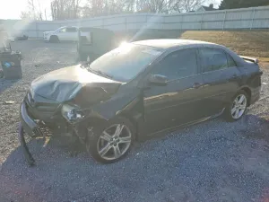 Toyota Corolla BASE 1.8L 4 2013