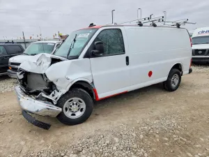 Chevrolet Express 6.6L 8 2024