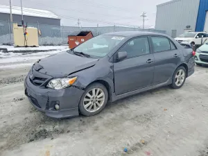 Toyota Corolla BASE 1.8L 4 2011