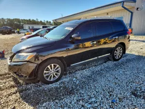 Nissan Pathfinder S 3.5L 6 2014