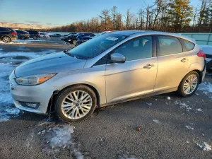 Ford Focus TITANIUM 2.0L 4 2017