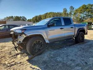 Chevrolet Colorado TRAIL BOSS 2.7L 4 2026