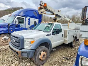Ford F-450 SUPER DUTY 6.8L 10 2012