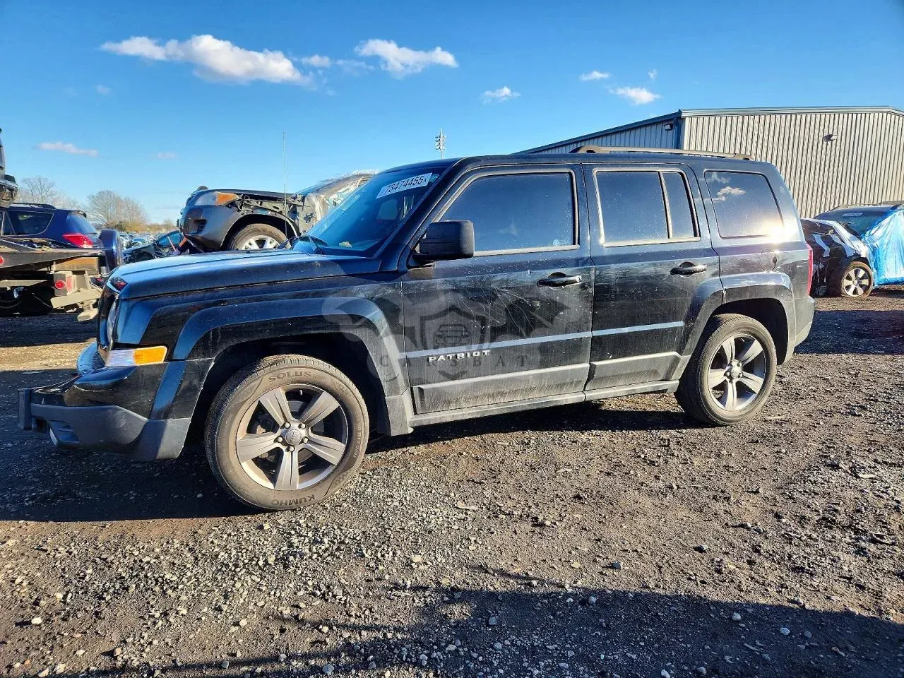 Jeep Patriot LATITUDE 2.0L 4 2014