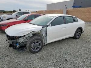 Kia K4 LX 2.0L 4 2025