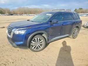 Nissan Pathfinder PLATINUM 3.5L 6 2022