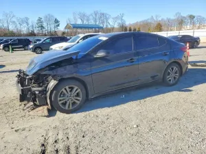 Hyundai Elantra SEL 2.0L 4 2018