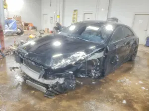Mercedes-Benz CLS 550 4.7L 8 2015