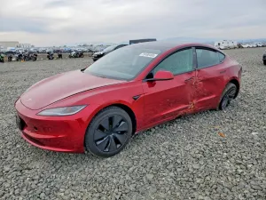 Tesla Model 3 2025