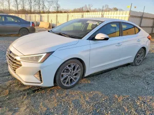 Hyundai Elantra SEL 2.0L 4 2019