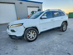 Jeep Cherokee LATITUDE 2.4L 4 2016