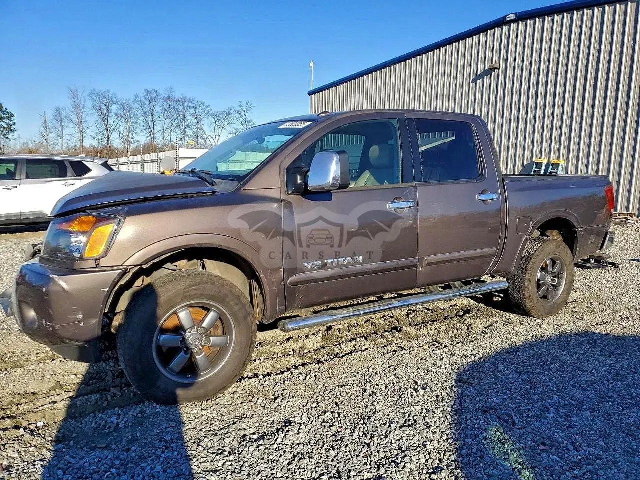 Nissan Titan S 5.6L 8 2014