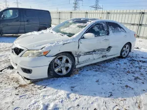 Toyota Camry BASE 2.5L 4 2010
