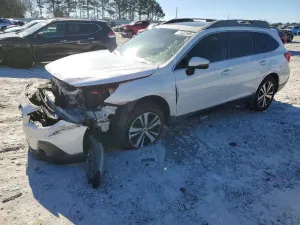 Subaru Outback 2.5L 4 2018
