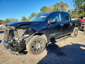 Nissan Titan S 5.6L 8 2022