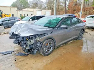 Kia K4 2.0L 4 2025