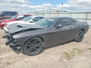 Dodge Challenger SXT 3.6L 6 2018