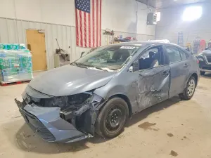 Toyota Corolla LE 2.0L 4 2024