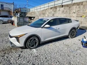 Kia K4 EX 2.0L 4 2025