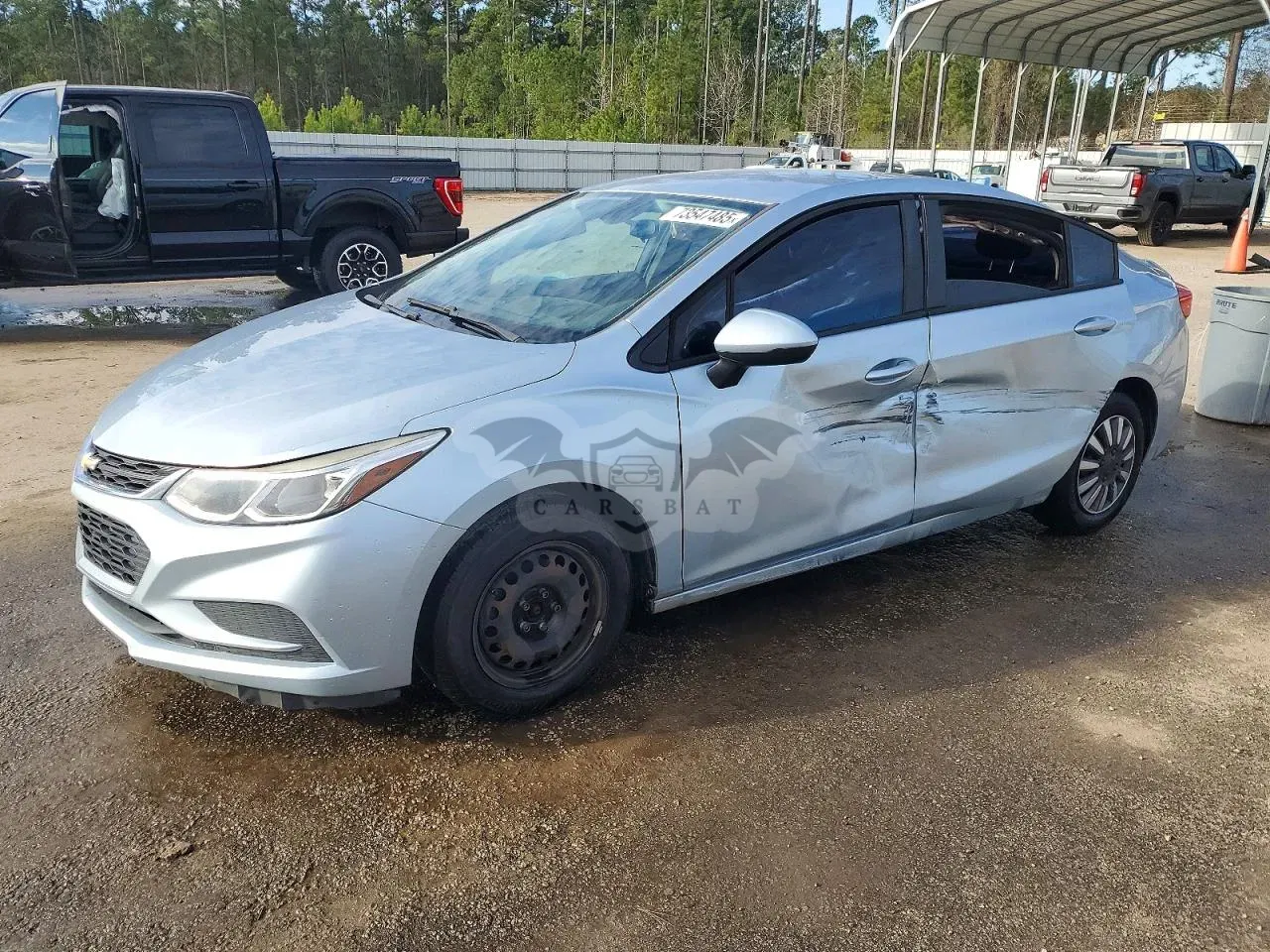 Chevrolet Cruze LS 1.4L 4 2018
