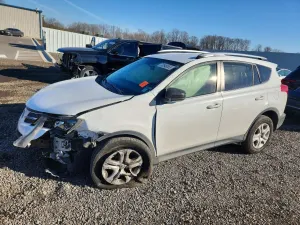 Toyota Rav4 LE 2.5L 4 2014