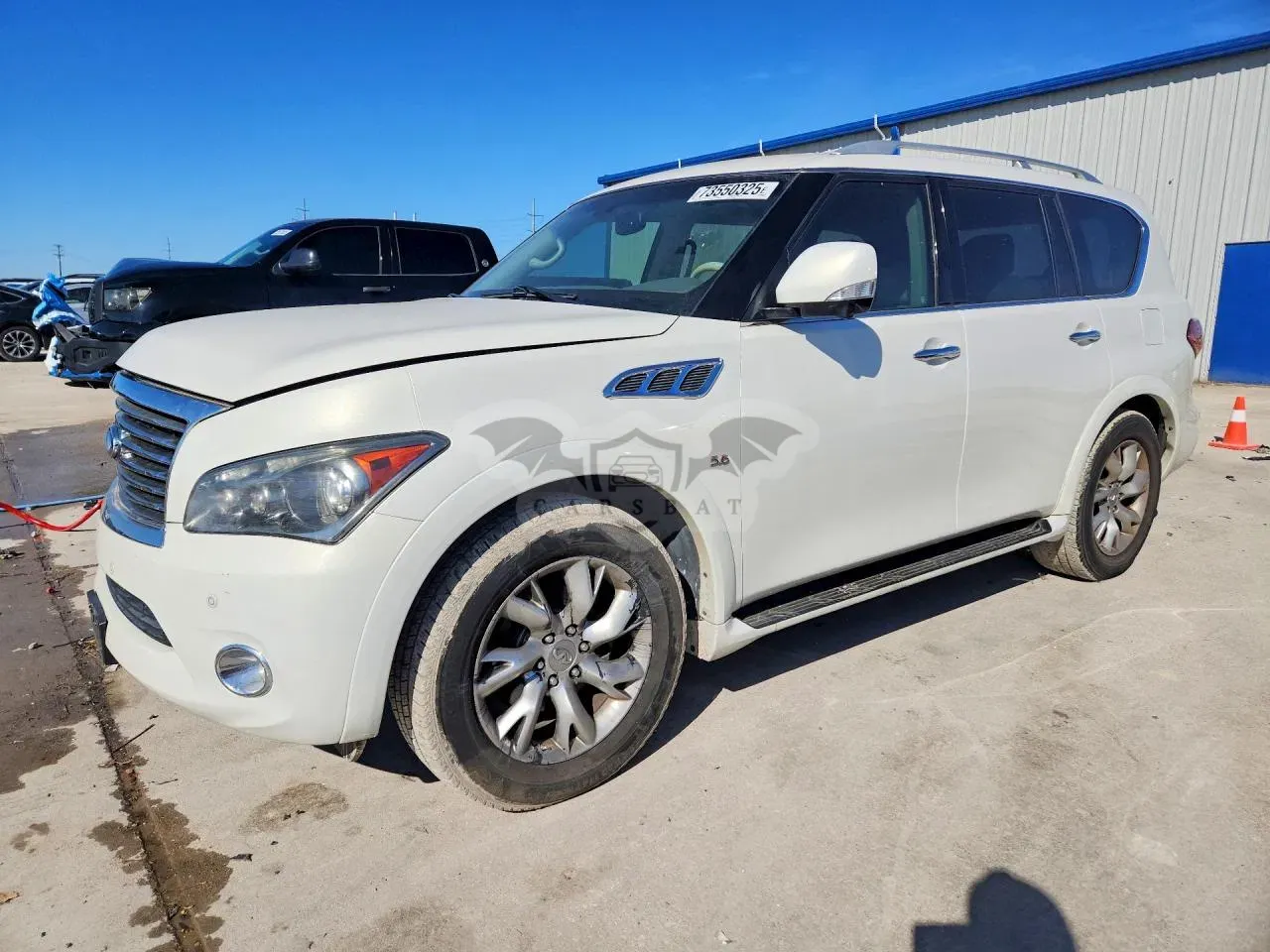 Infiniti QX80 5.6L 8 2014