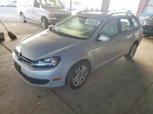 Volkswagen Jetta TDI 2.0L 4 2011