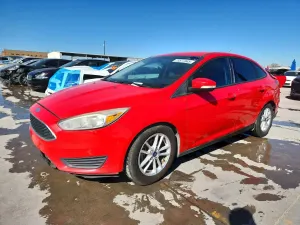 Ford Focus SE 2.0L 4 2017