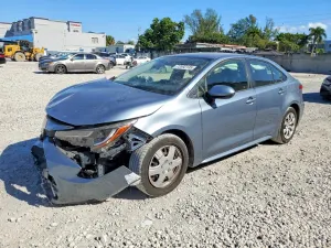 Toyota Corolla LE 1.8L 4 2020