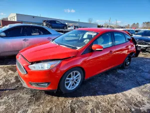 Ford Focus SE 2.0L 4 2017