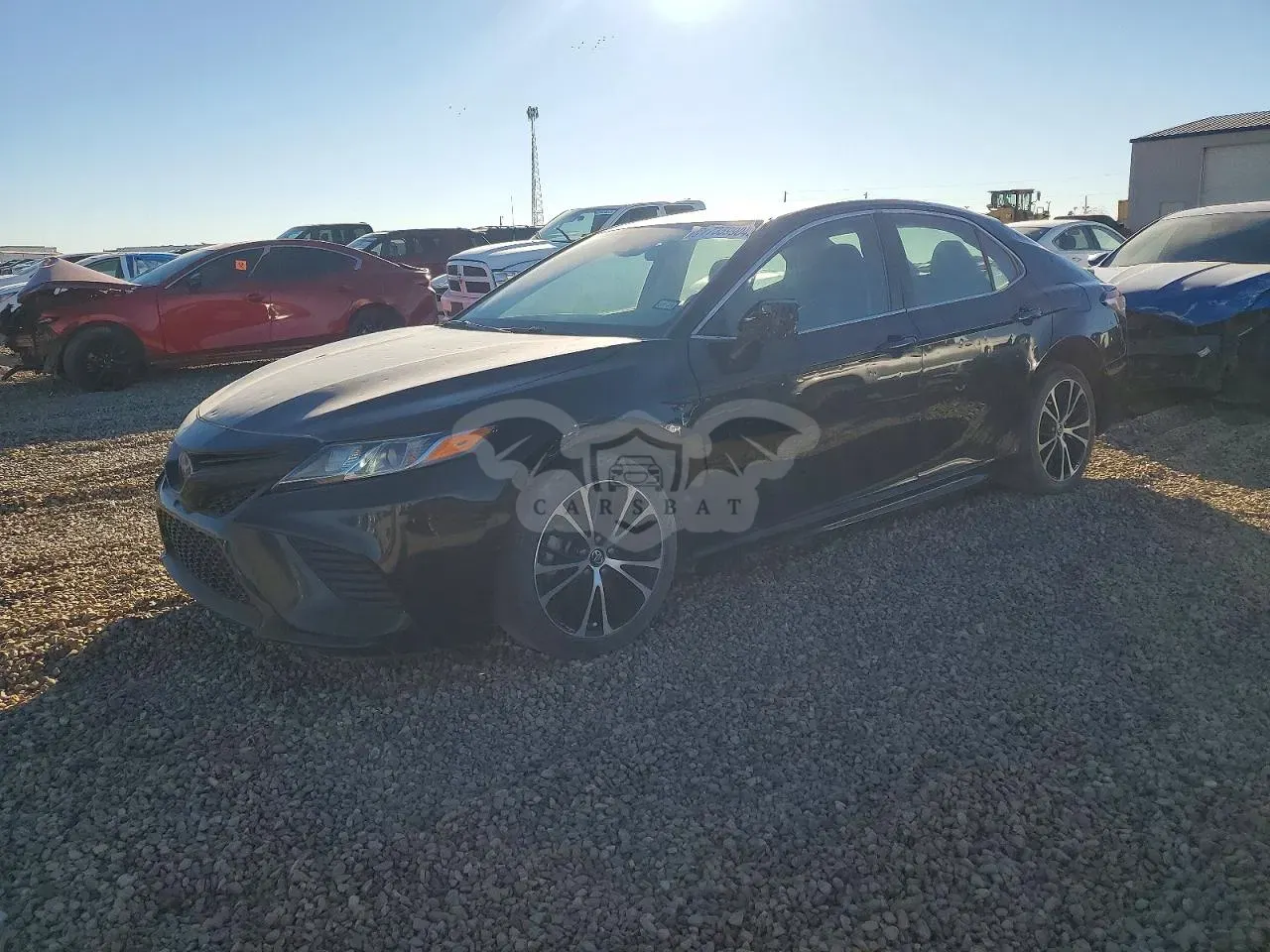 Toyota Camry SE 2.5L 4 2020