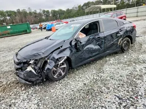 Honda Civic LX 2.0L 4 2020