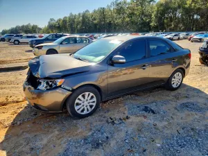 Kia Cerato / Forte / K3 EX 2.0L 4 2010