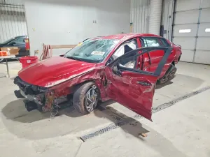Hyundai Elantra SEL SPORT 2.0L 4 2025