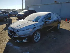 Ford Fusion TITANIUM 2.0L 4 2020
