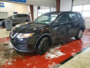 Nissan Rogue S 2.5L 4 2020