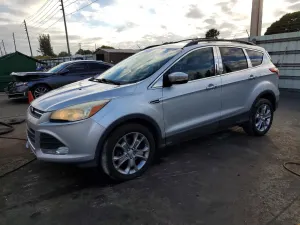 Ford Escape SEL 1.6L 4 2013