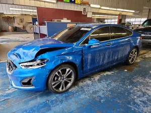 Ford Fusion TITANIUM 2.0L 4 2020