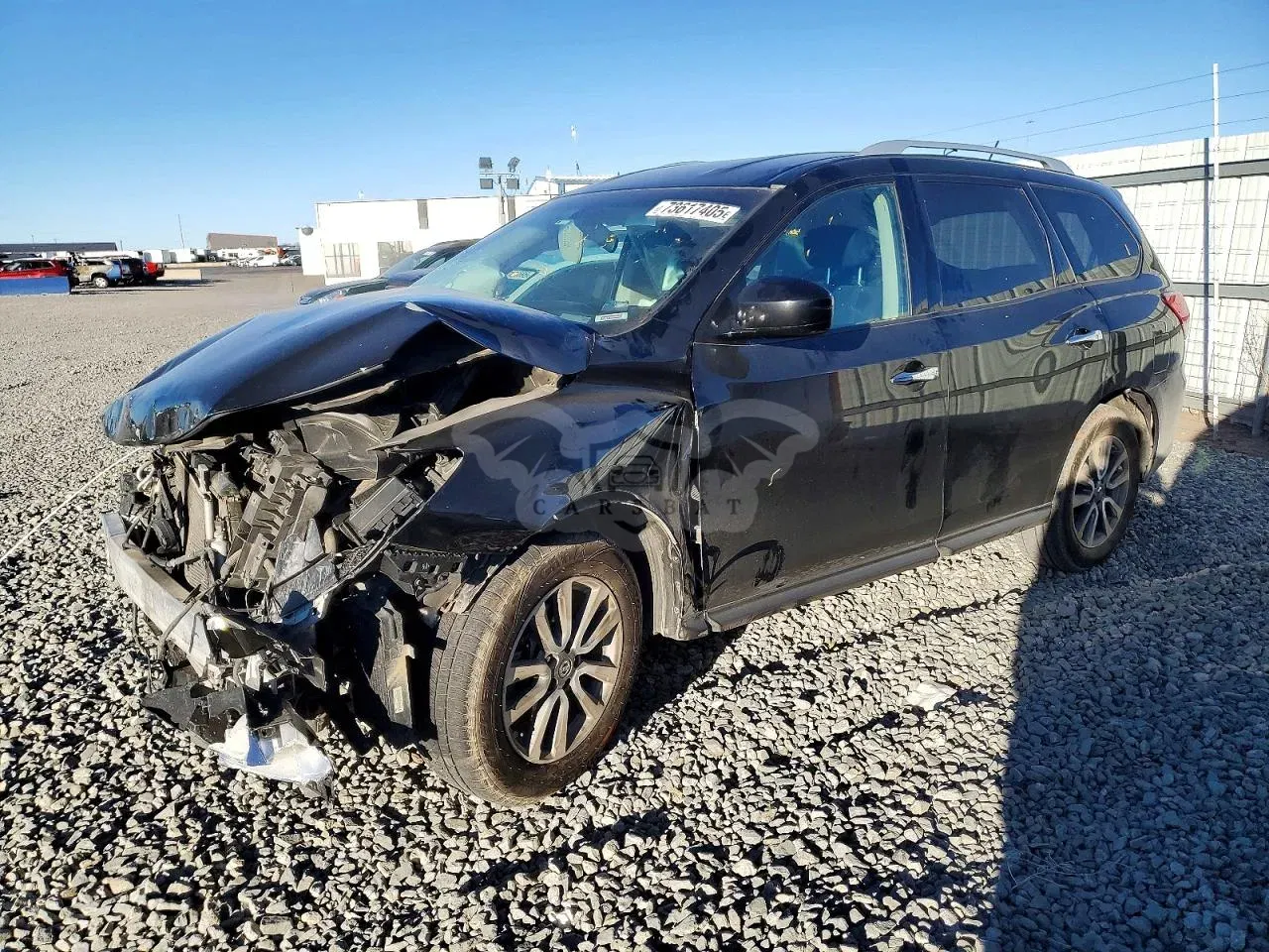 Nissan Pathfinder S 3.5L 6 2013